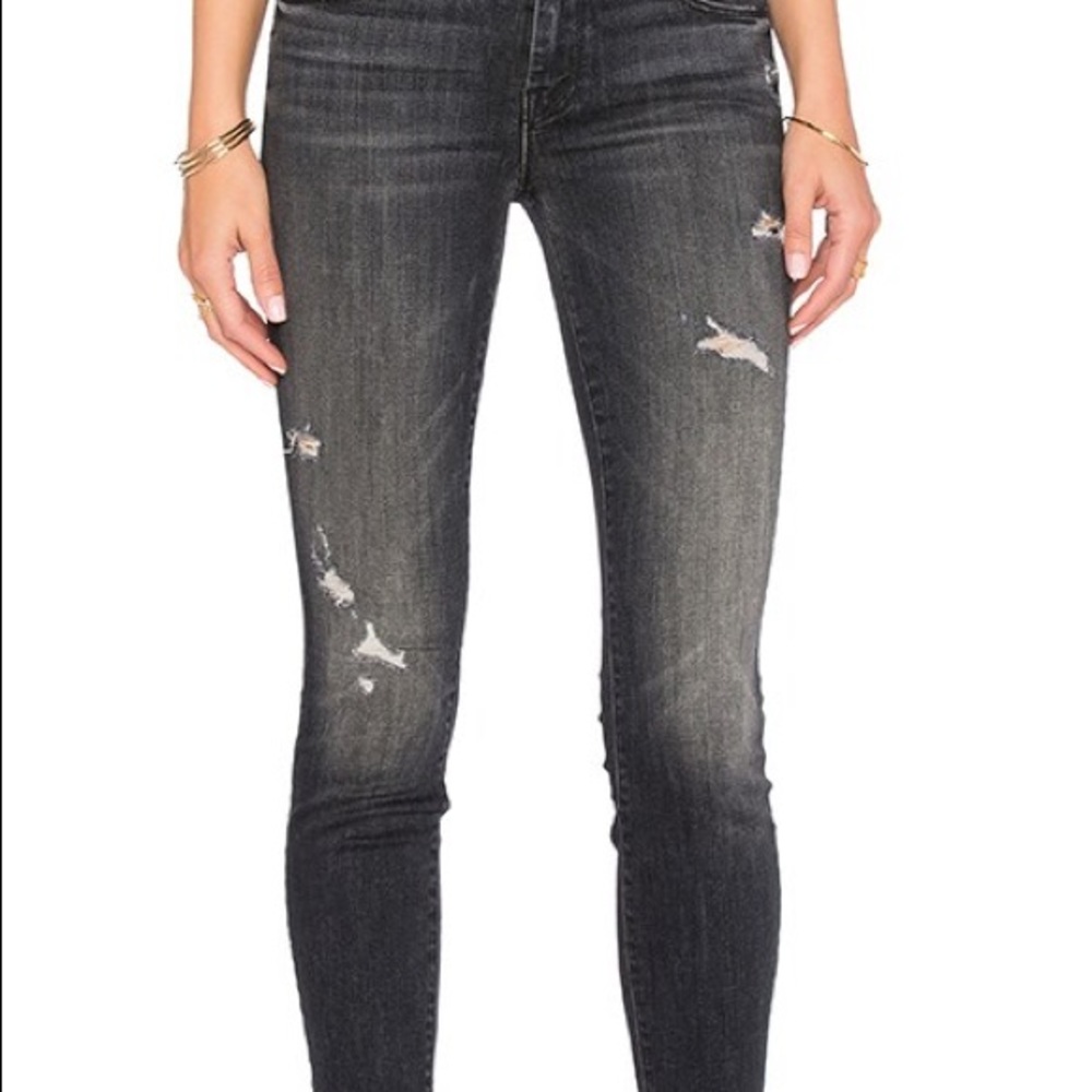 MOTHER The looker ankle fray denim in crash and burn